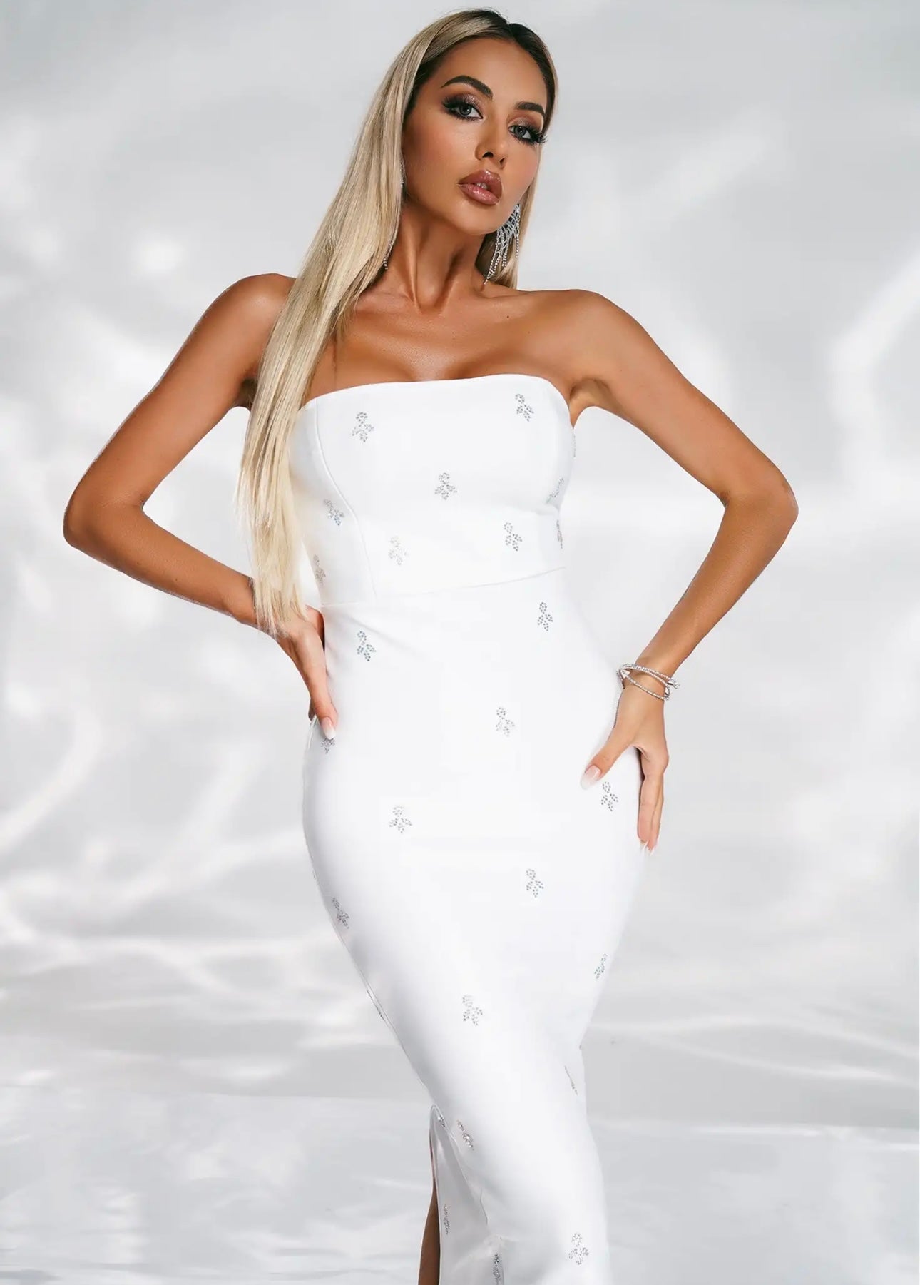 Wilisa Midi Strapless Bandage Dress-White